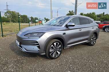 Позашляховик / Кросовер BYD Song Plus 2025 в 