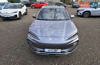 Позашляховик / Кросовер BYD Song Plus 2025 в 