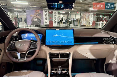 Позашляховик / Кросовер BYD Song Plus 2025 в 
