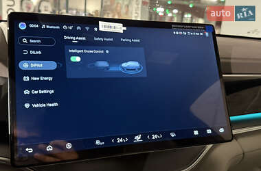 Позашляховик / Кросовер BYD Song Plus 2025 в 