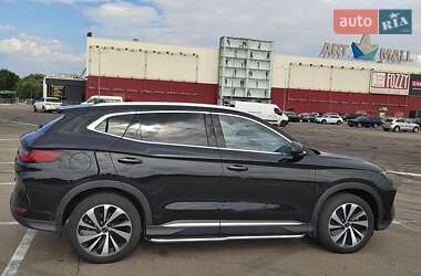 Внедорожник / Кроссовер BYD Song Plus 2023 в 