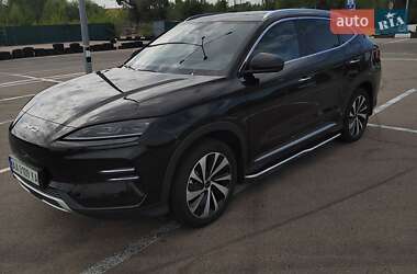 Внедорожник / Кроссовер BYD Song Plus 2023 в 
