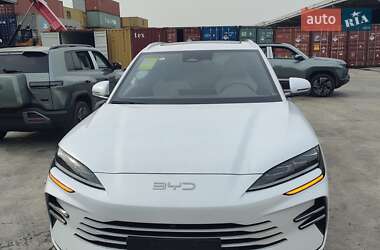 Внедорожник / Кроссовер BYD Song Plus 2024 в 