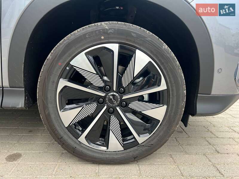 Внедорожник / Кроссовер BYD Song Plus 2025 в Ивано-Франковске
