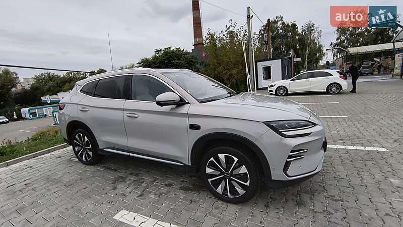 Внедорожник / Кроссовер BYD Song Plus 2025 в Черновцах