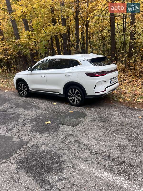 Внедорожник / Кроссовер BYD Song Plus 2023 в Киеве фото 4 Внедорожник / Кроссовер BYD Song Plus 2023 в Киеве