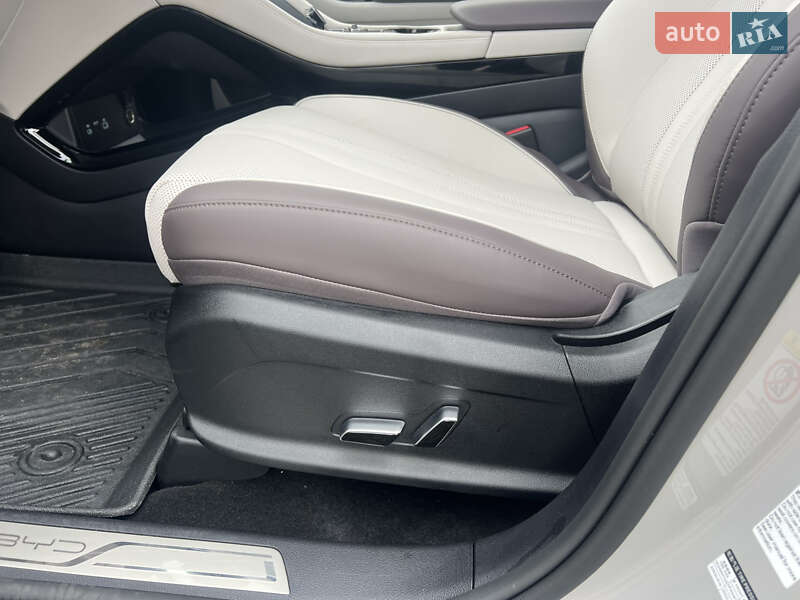 Внедорожник / Кроссовер BYD Song Plus 2025 в Киеве