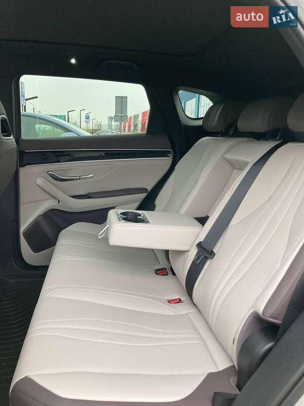 Позашляховик / Кросовер BYD Song Plus 2025 в Львові фото 19 Позашляховик / Кросовер BYD Song Plus 2025 в Львові