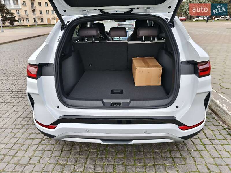 Внедорожник / Кроссовер BYD Song Plus 2025 в Черноморске