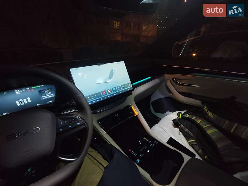 Внедорожник / Кроссовер BYD Song Plus 2025 в Киеве