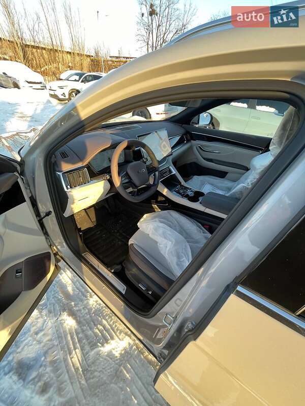 Внедорожник / Кроссовер BYD Song Plus 2025 в Львове фото 11 Внедорожник / Кроссовер BYD Song Plus 2025 в Львове