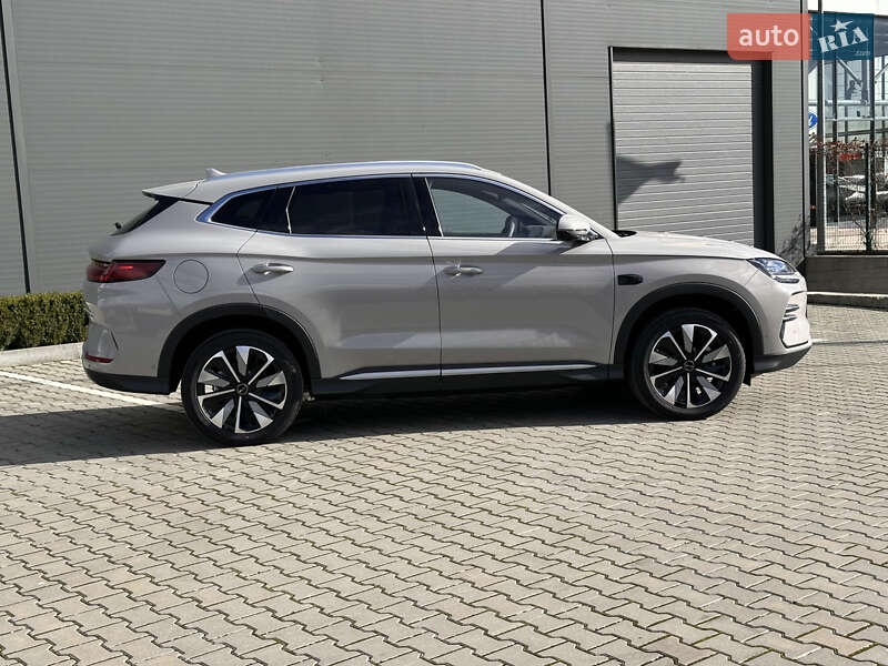 Внедорожник / Кроссовер BYD Song Plus 2025 в Черновцах