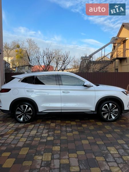 Внедорожник / Кроссовер BYD Song Plus 2024 в Киеве