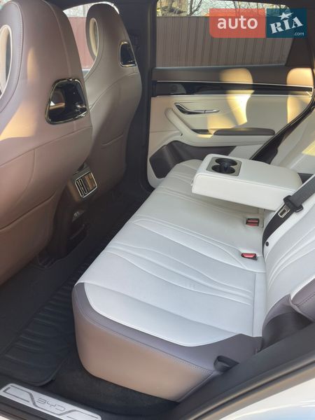 Внедорожник / Кроссовер BYD Song Plus 2024 в Киеве