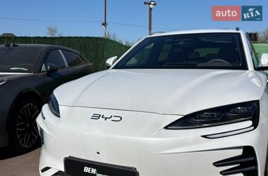 Позашляховик / Кросовер BYD Song Plus 2025 в Києві