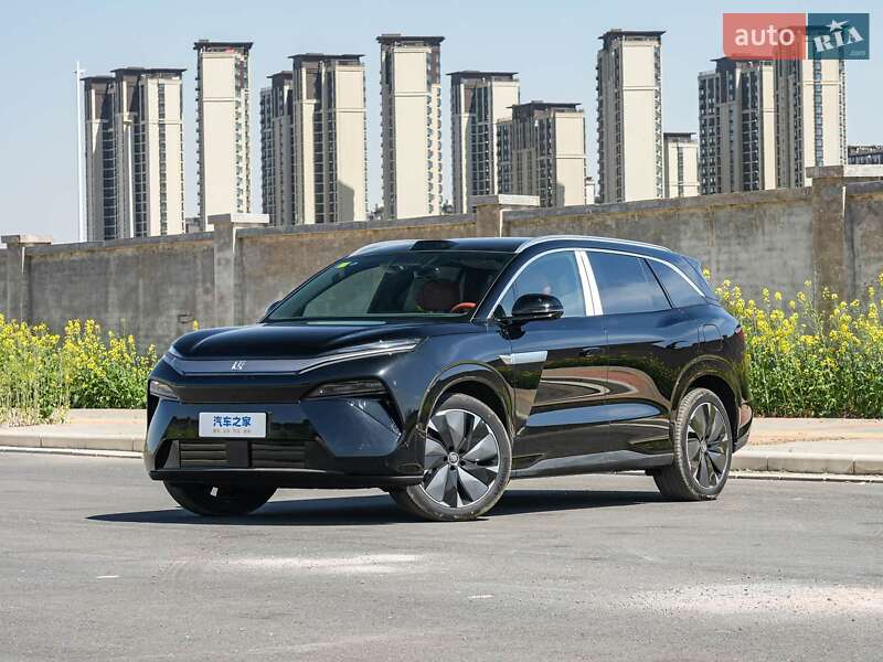 BYD Tang L 2025