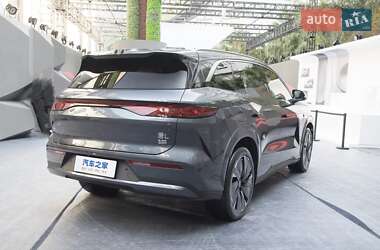 Позашляховик / Кросовер BYD Tang L 2025 в 