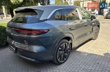 Внедорожник / Кроссовер BYD Tang L 2025 в  фото 3 Внедорожник / Кроссовер BYD Tang L 2025 в