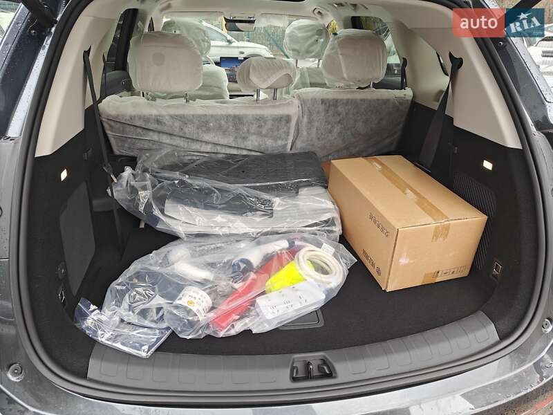 Позашляховик / Кросовер BYD Tang L 2025 в Києві