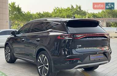 Внедорожник / Кроссовер BYD Tang 2022 в 
