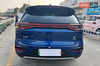 Внедорожник / Кроссовер BYD Tang 2022 в 