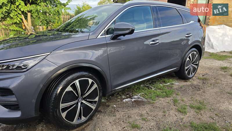 Внедорожник / Кроссовер BYD Tang 2023 в 
