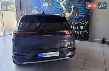 Внедорожник / Кроссовер BYD Tang 2024 в 
