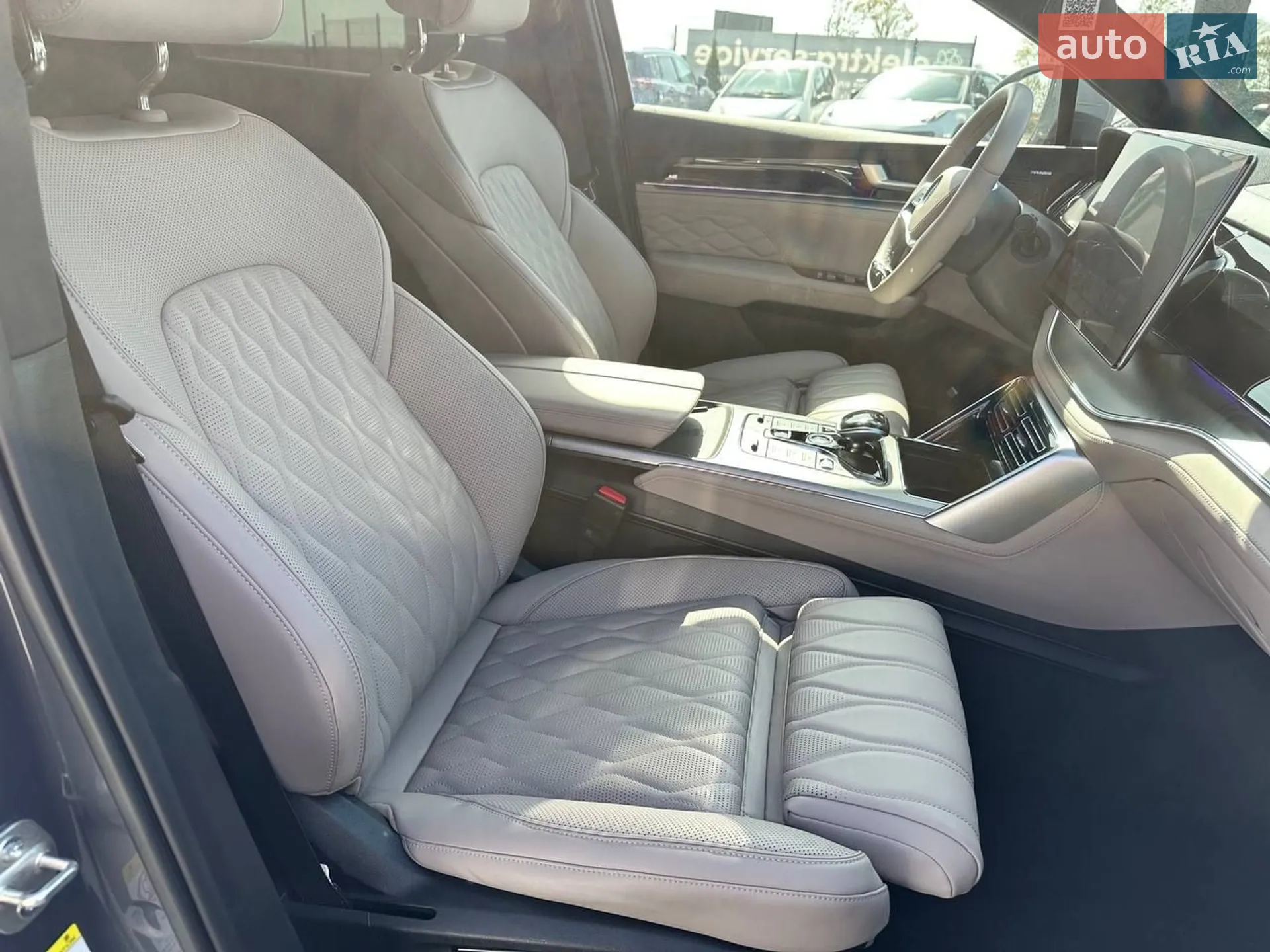 2023 BYD Tang - мініатюра 16