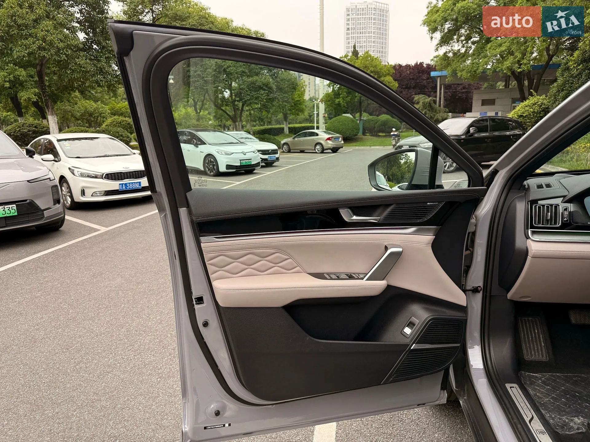 2025 BYD Tang - мініатюра 9