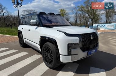 Внедорожник / Кроссовер BYD Yangwang U8 2024 в Одессе