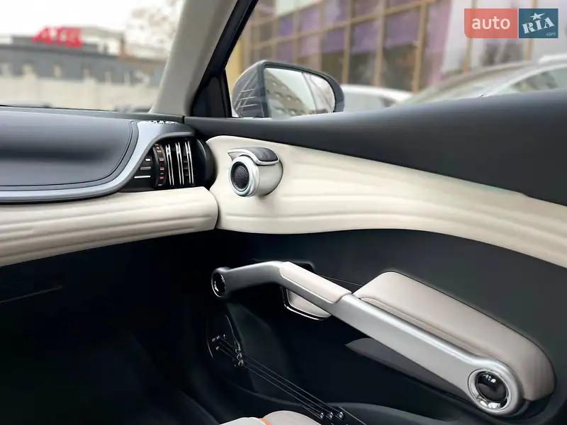 Внедорожник / Кроссовер BYD Yuan Plus 2024 в 