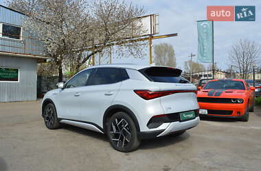 Позашляховик / Кросовер BYD Yuan Plus 2024 в 