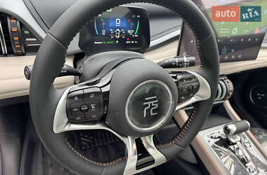 Позашляховик / Кросовер BYD Yuan Plus 2024 в 