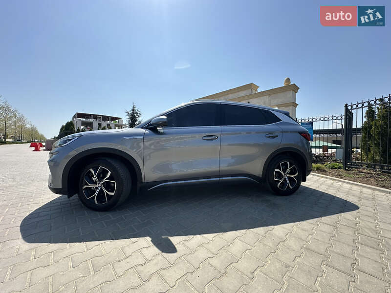 Внедорожник / Кроссовер BYD Yuan Plus 2023 в Одессе