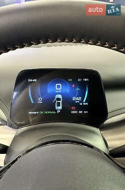 Позашляховик / Кросовер BYD Yuan Plus 2025 в 