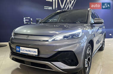 Позашляховик / Кросовер BYD Yuan Plus 2025 в 