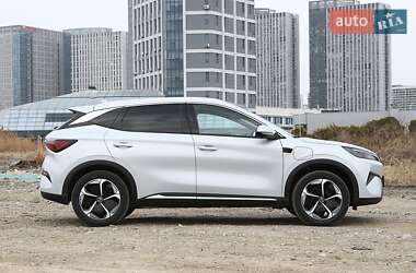 Позашляховик / Кросовер BYD Yuan Plus 2025 в 