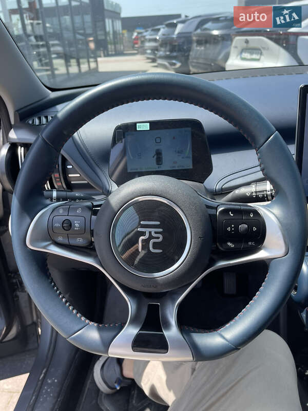 Внедорожник / Кроссовер BYD Yuan Plus 2023 в Львове