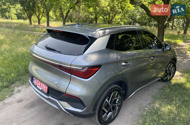 Внедорожник / Кроссовер BYD Yuan Plus 2023 в 