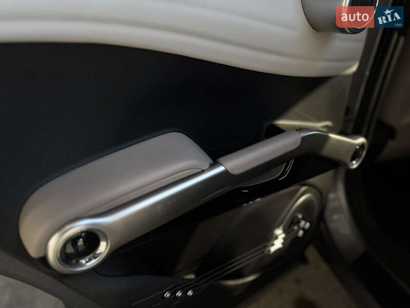 Внедорожник / Кроссовер BYD Yuan Plus 2023 в Киеве