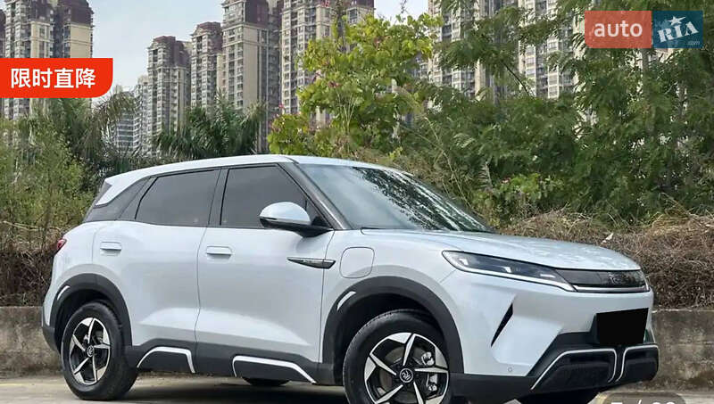 Внедорожник / Кроссовер BYD Yuan Up 2024 в Киеве