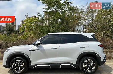 Внедорожник / Кроссовер BYD Yuan Up 2024 в 