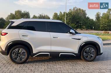 Внедорожник / Кроссовер BYD Yuan Up 2024 в 