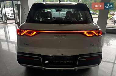 Внедорожник / Кроссовер BYD Yuan Up 2024 в 