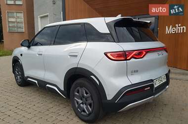 Позашляховик / Кросовер BYD Yuan Up 2025 в 