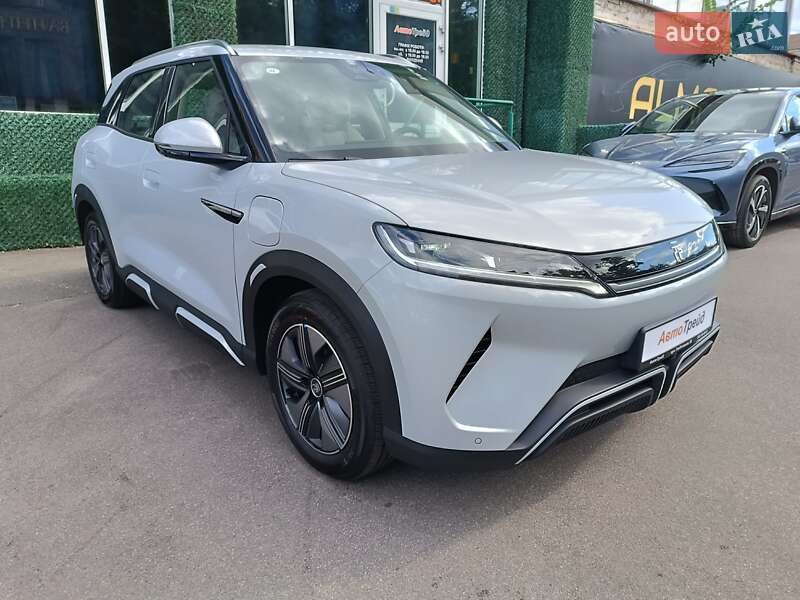 Внедорожник / Кроссовер BYD Yuan Up 2025 в 