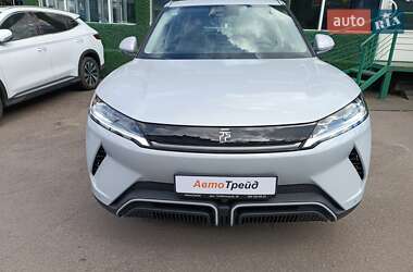 Внедорожник / Кроссовер BYD Yuan Up 2025 в 