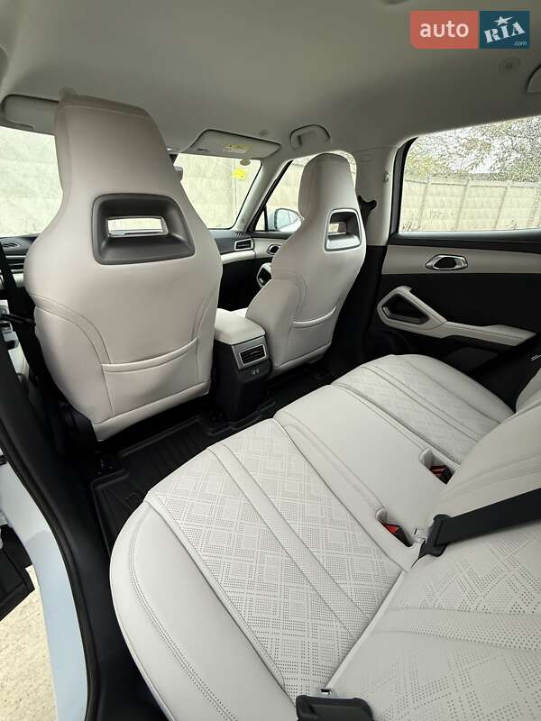 Внедорожник / Кроссовер BYD Yuan Up 2025 в Одессе фото 21 Внедорожник / Кроссовер BYD Yuan Up 2025 в Одессе