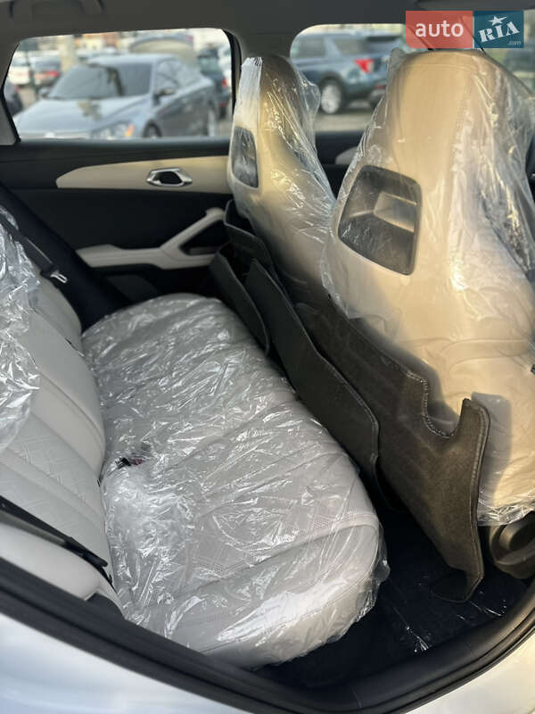 Внедорожник / Кроссовер BYD Yuan Up 2025 в Киеве