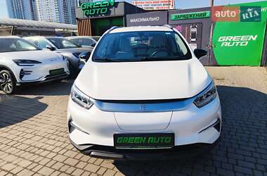 Позашляховик / Кросовер BYD Yuan 2021 в 